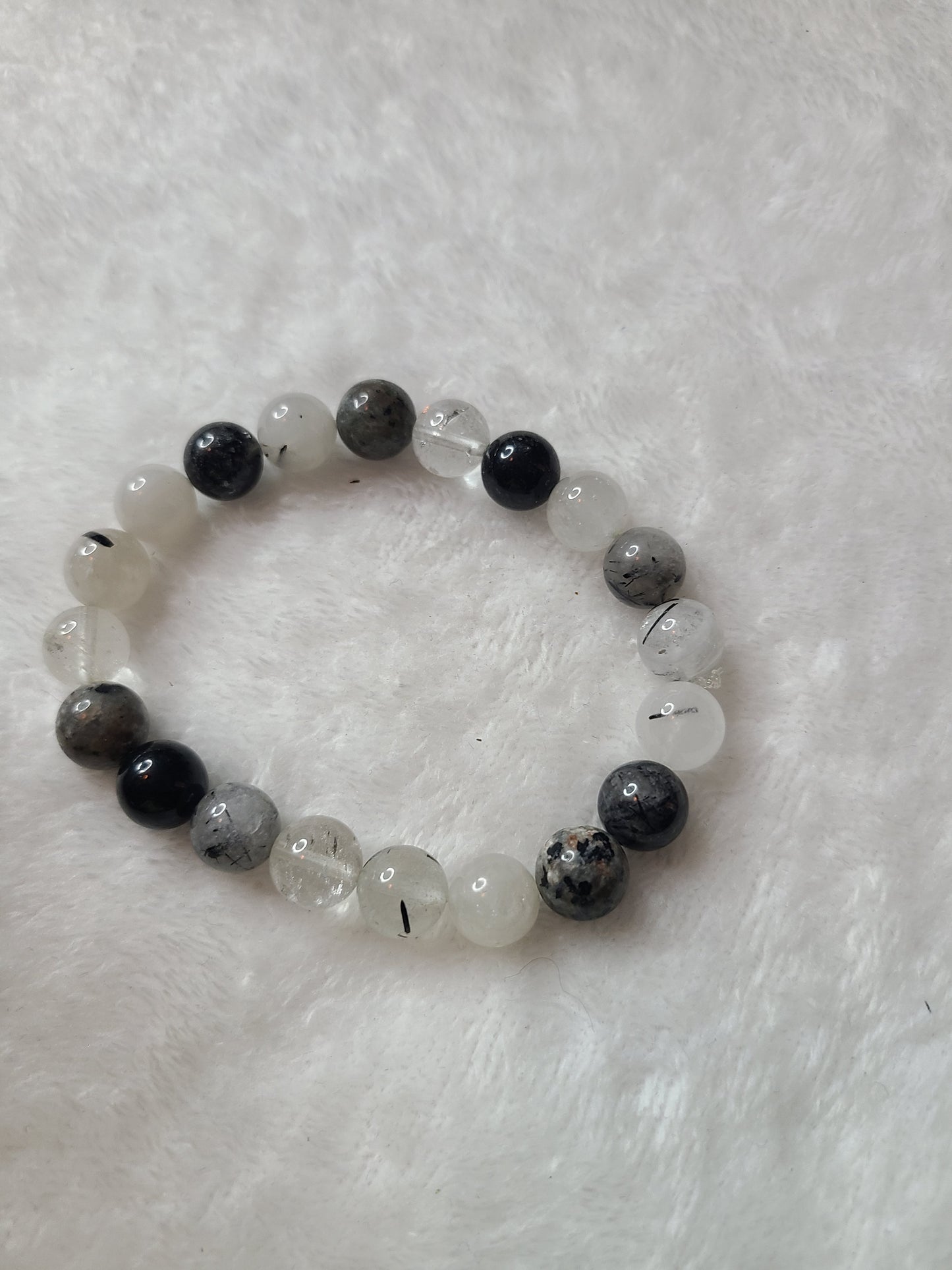 Tourmalinated quartz Bracelet