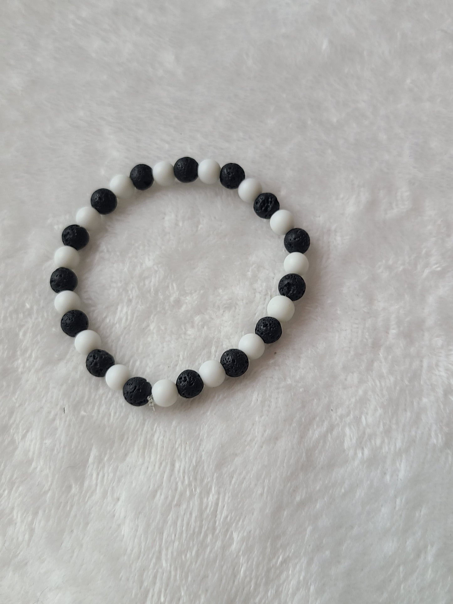 Black onyx and white mat stone bracelets