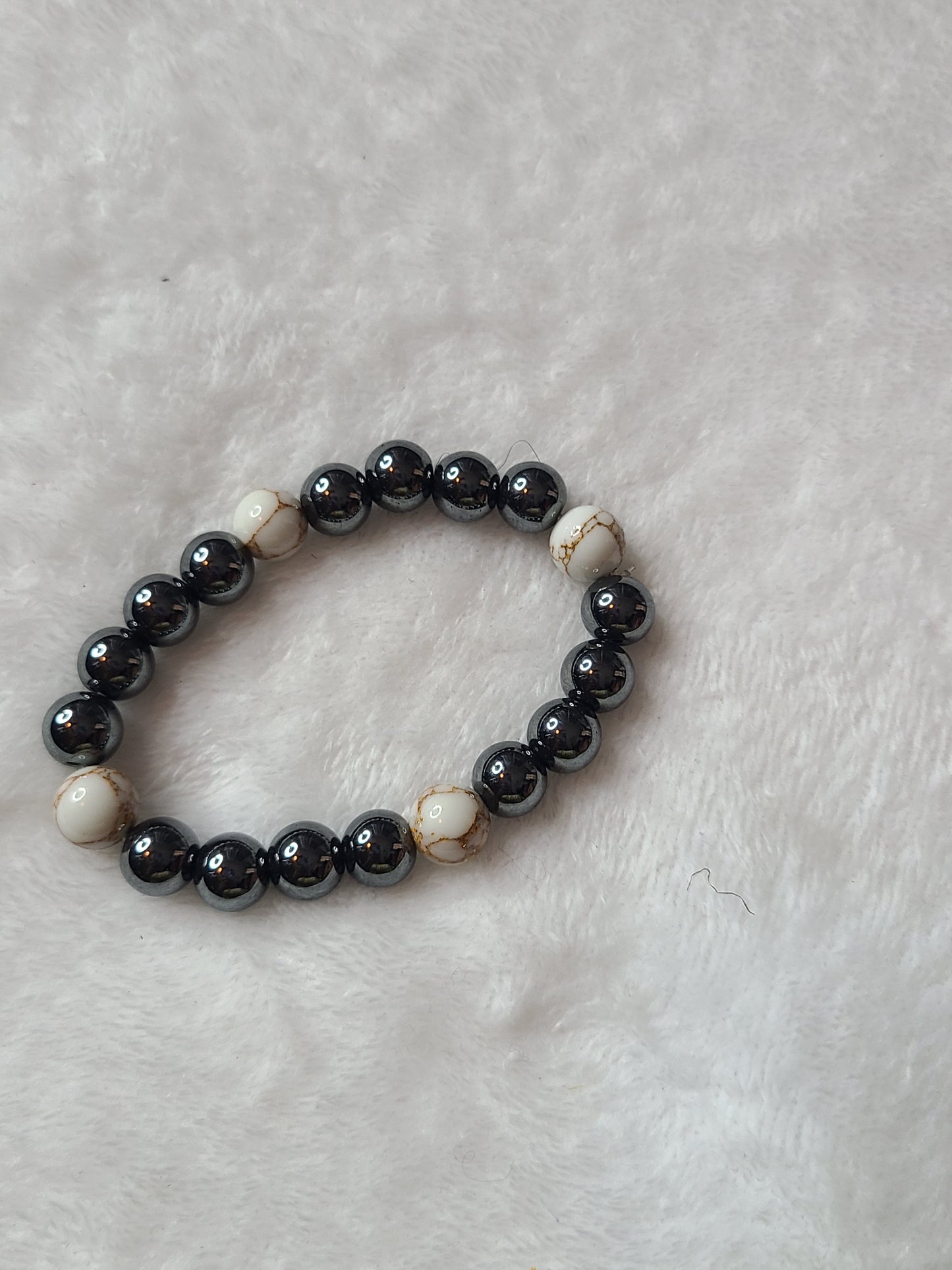 Gold vined Howlite and Hematite stone bracelet