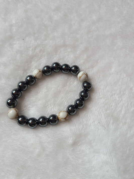 Gold vined Howlite and Hematite stone bracelet